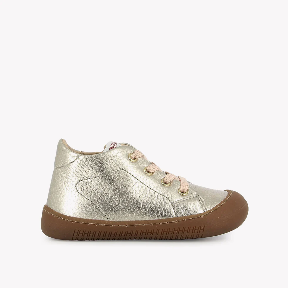 pom-dapi-yaka-walk-or